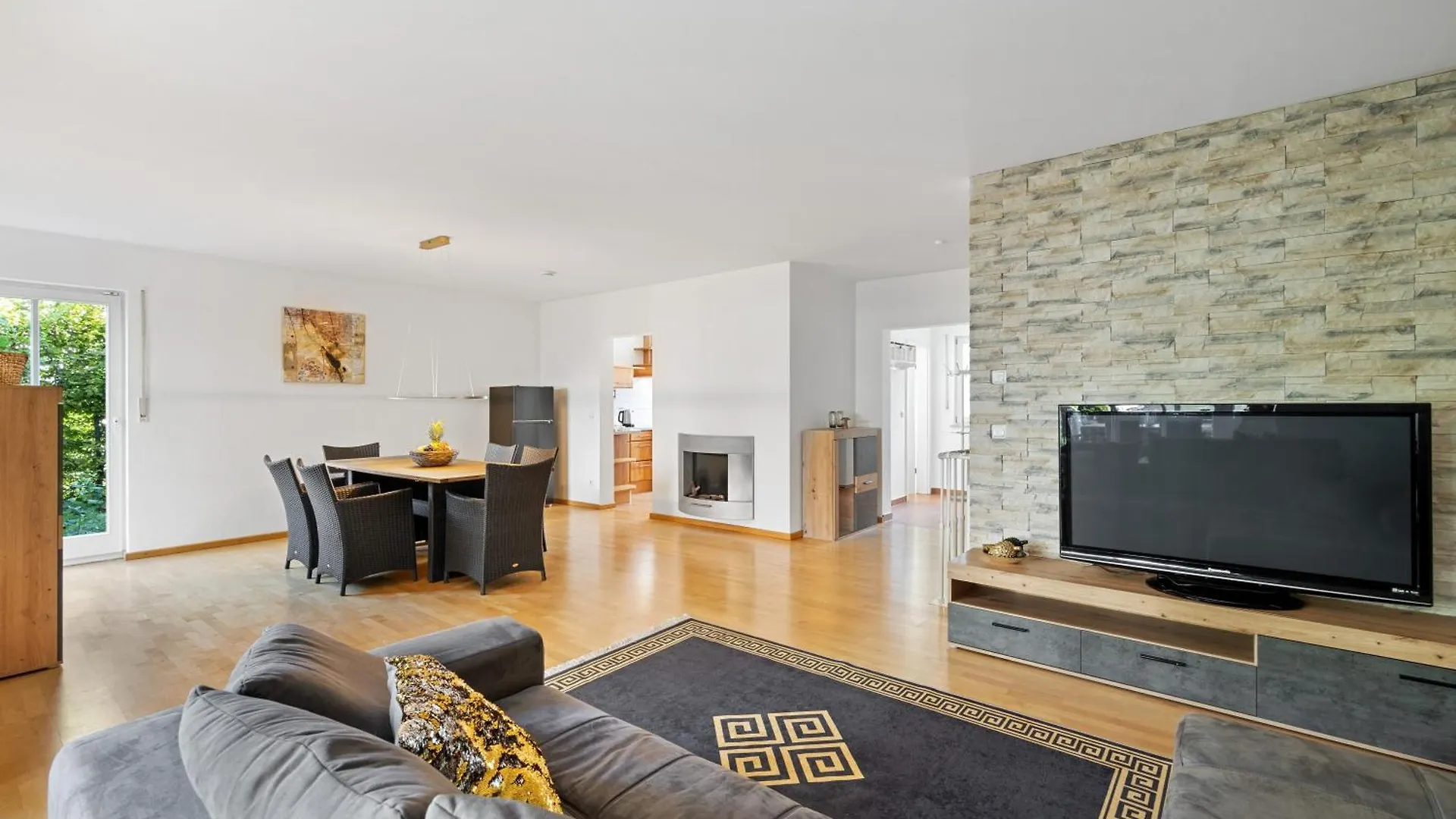 3 Zimmer Eg Wohnung In Stephanskirchen